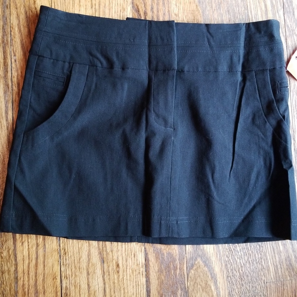 Black mini